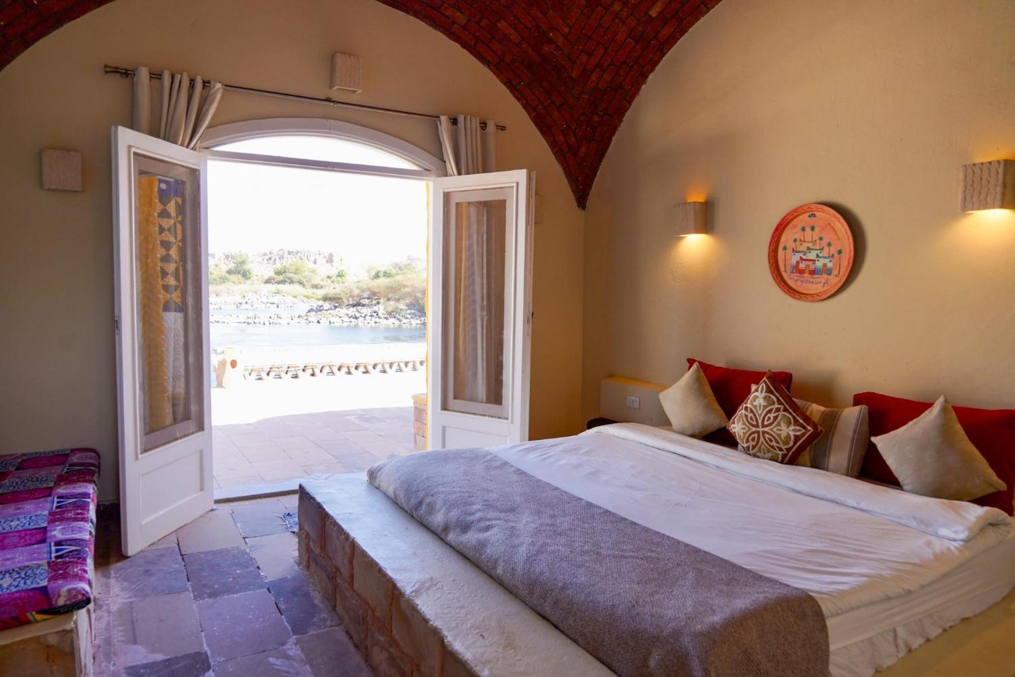 Artika Wadi Kiki Hotel Aswan Bagian luar foto