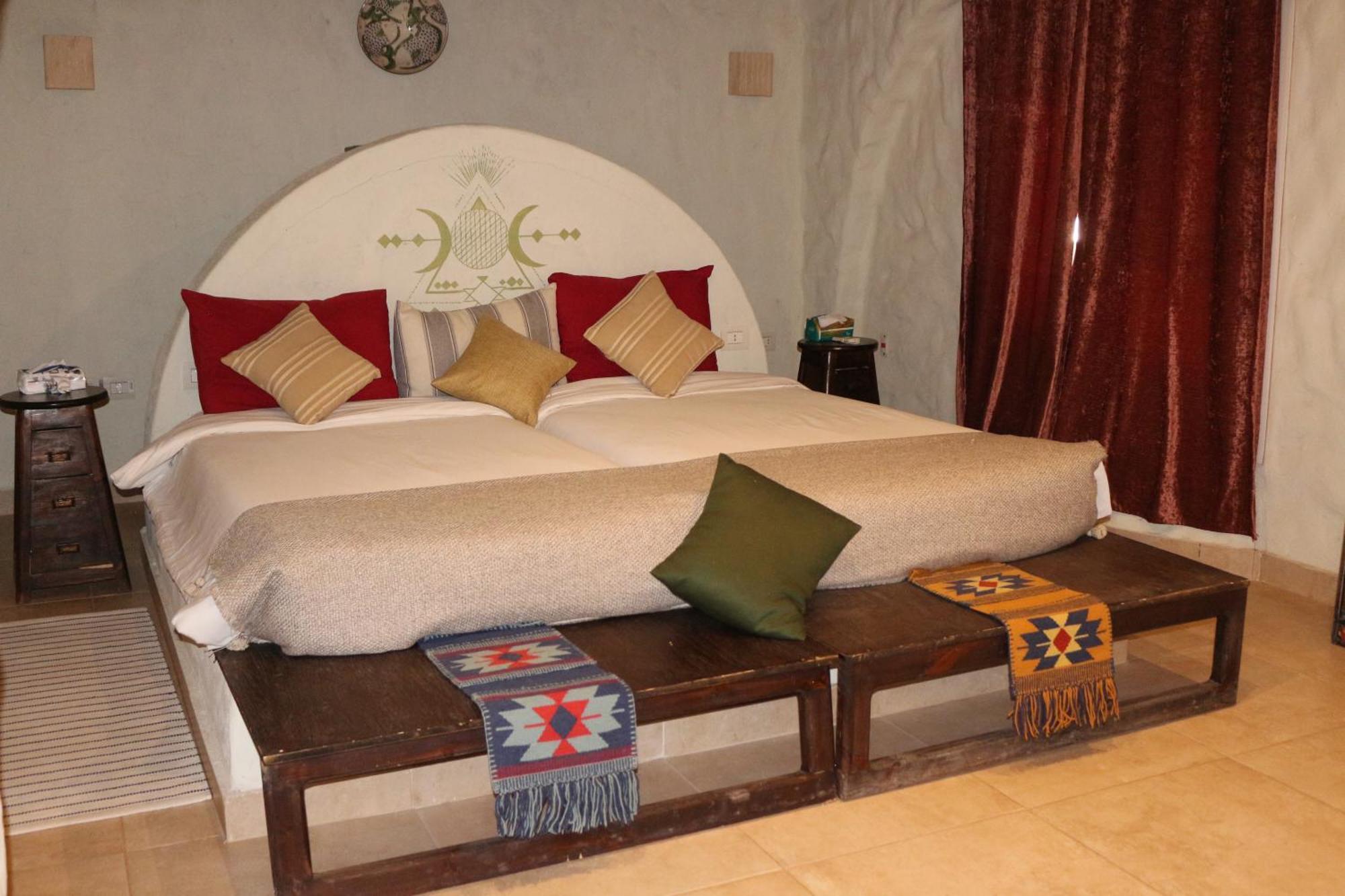 Artika Wadi Kiki Hotel Aswan Bagian luar foto